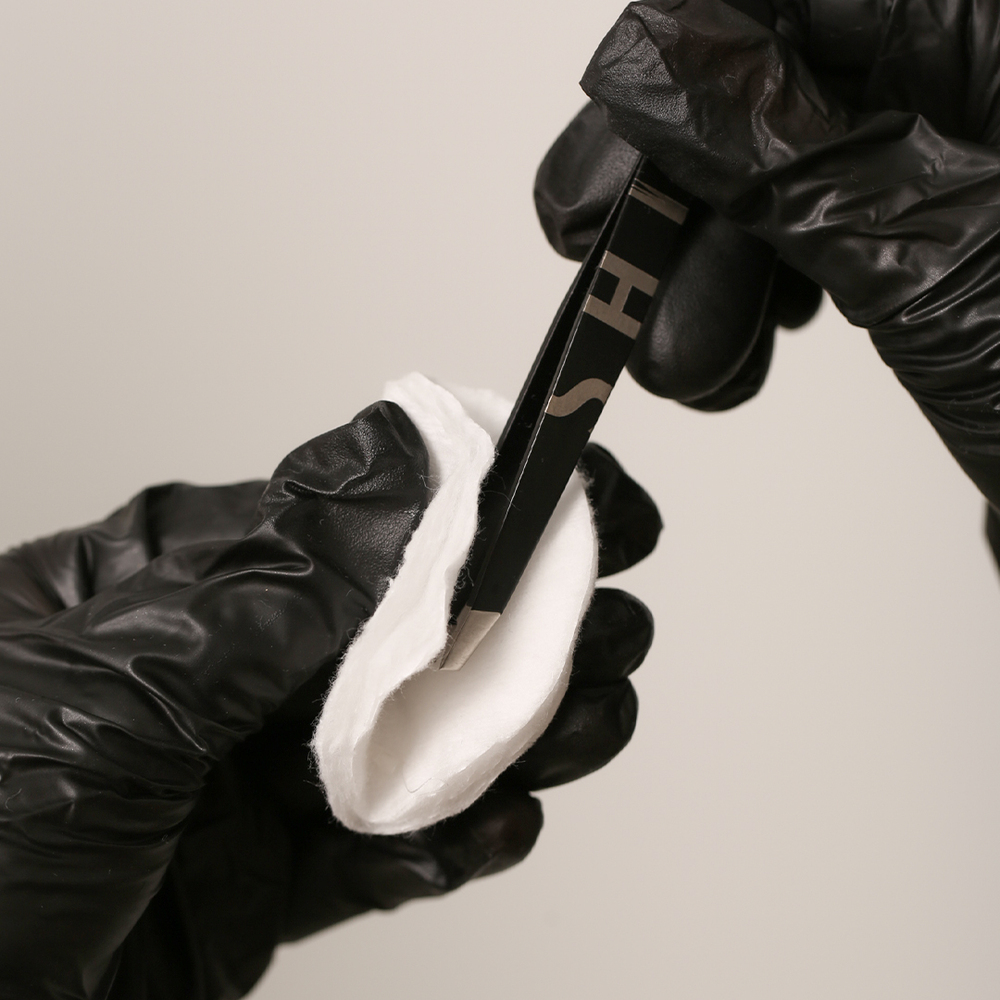 Очиститель воска Shik - Wax solvent №5 для эффективного удаления остатков воска, парафина с кожи, 100 мл. (арт. 4631142040164)