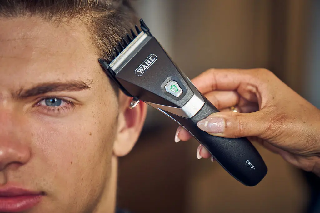 Машинки для стрижки и триммеры: Различия, особенности и советы по выбору