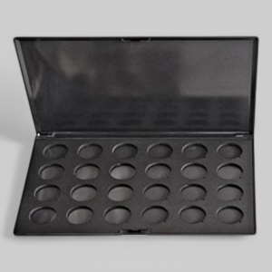 Футляр для теней и помады диаметром 26мм, на 24 цвета.