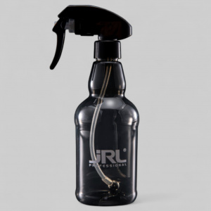 JRL ANTI-GRAVITY SPRAY BOTTLE 300ML-РАСПЫЛИТЕЛЬ ПАРИКМАХЕРСКИЙ-Распылитель &quot;JRL ANTI-GRAVITY&quot; - с шариком для использования в разных положениях и направлениях, материал сверхтермостойкий пластик,
200 мл, цвет черный.