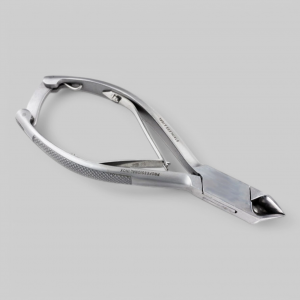 Щипцы для ногтей вогнутая форма, размер 5,5.