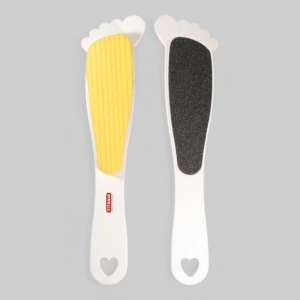 Двухсторонняя терка для ног в форме ножки с ручкой, пемза\абразив, длина 24см.