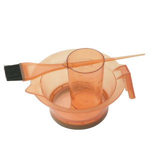 Набор для окраски-кисточка, мензурка и чашечка, прозрачно-оранжевый.