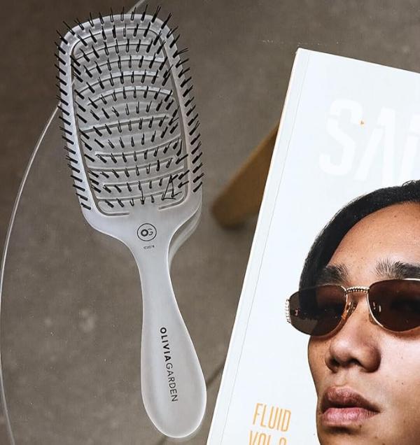 МАССАЖНАЯ ЩЕТКА ESSENTIAL CARE FLEX FINE HAIR BRISTLES ICE WHITE ДЛЯ ТОНКИХ ВОЛОС (белая)