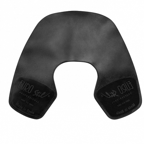 Накидка резиновая для шеи клиента.