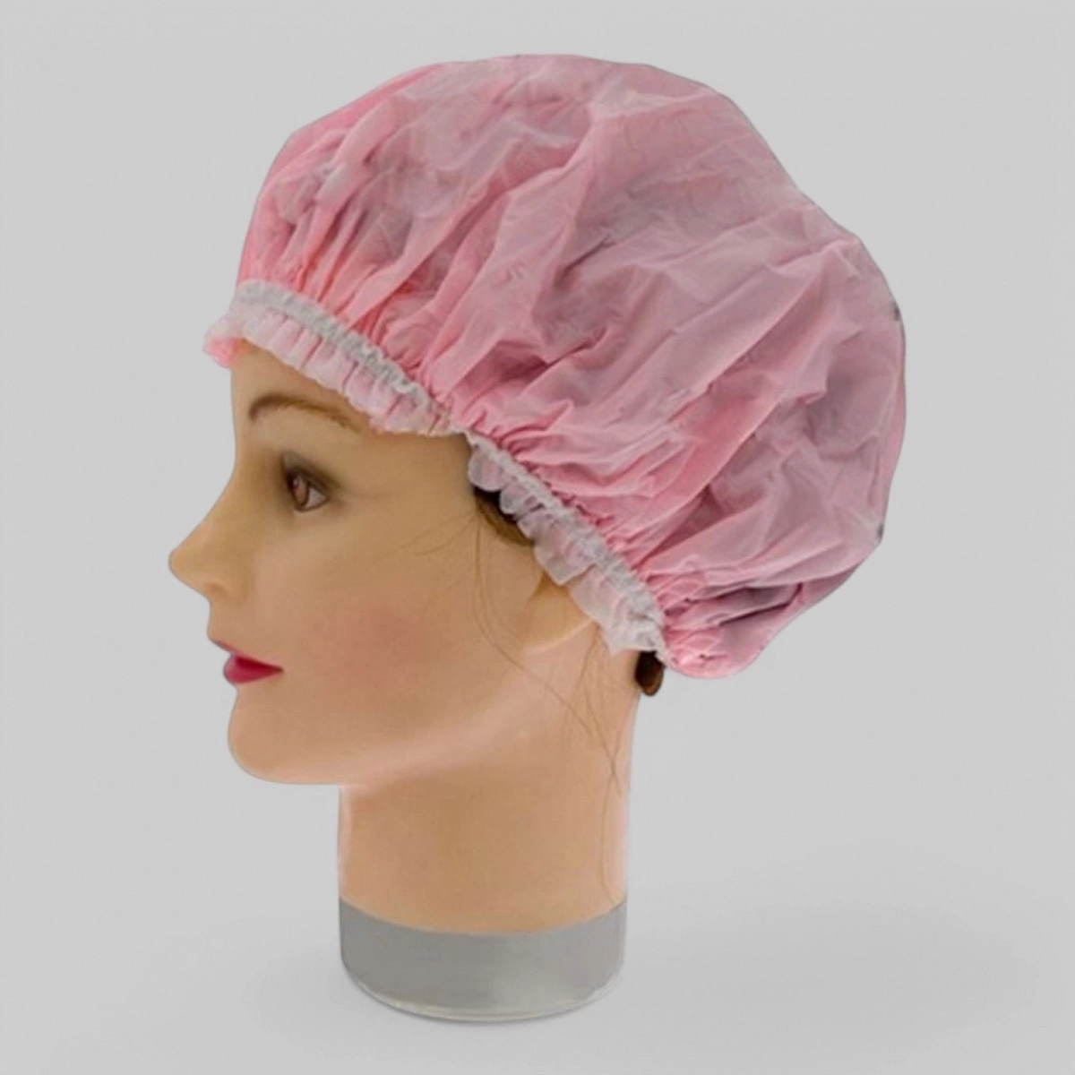 Шапочка пластиковая для душа с кружевом, розовая.288