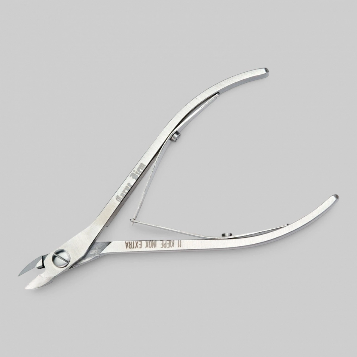 Щипцы для кутикулы профессиональные &quot;LASER&quot;, длинна полотна 3мм, размер 4,3.